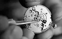 江诗丹顿手表维修（江诗丹顿手表调整日期时卡住的解决方法）