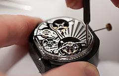 手表维修（江诗丹顿手表表带锈蚀的护理建议）