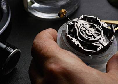 江诗丹顿手表如何更换电池（电池更换）