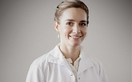 北京江诗丹顿维修中心技师：玛丽